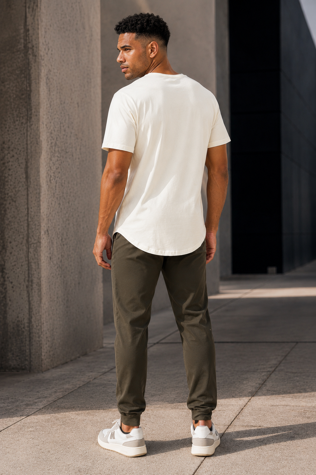 The Warwick Drop Tail Tee